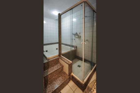 Apartamento à venda com 125m², 4 quartos e 1 vagaBanheiro da Suíte