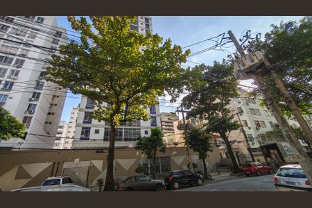 Apartamento à venda com 125m², 4 quartos e 1 vagaFachada e portaria