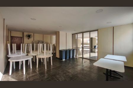 Apartamento à venda com 125m², 4 quartos e 1 vagaÁrea comum - Salão de festas