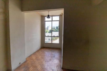 Apartamento à venda com 90m², 2 quartos e 1 vagaSala