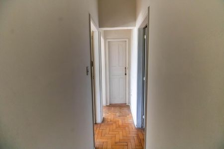 Apartamento à venda com 90m², 2 quartos e 1 vagaCorredor