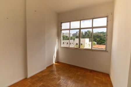 Apartamento à venda com 90m², 2 quartos e 1 vagaQuarto 2