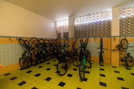 Apartamento à venda com 90m², 2 quartos e 1 vagaÁrea comum