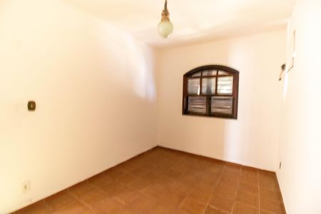 Casa à venda com 200m², 4 quartos e 1 vaga Casa à venda com 200m², 4 quartos e 1 vagaQuarto 1