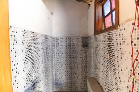 Casa à venda com 200m², 4 quartos e 1 vaga Casa à venda com 200m², 4 quartos e 1 vagaBanheiro de serviço