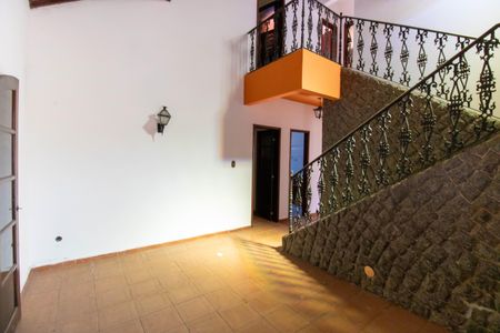 Sala de casa à venda com 4 quartos, 200m² em Piratininga, Niterói