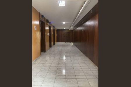 Apartamento à venda com 34m², 1 quarto e sem vaga