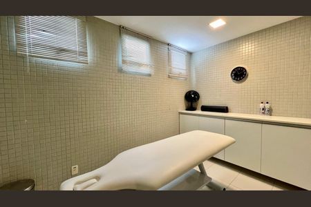 Apartamento à venda com 130m², 4 quartos e 3 vagas Apartamento à venda com 130m², 4 quartos e 3 vagasÁrea comum