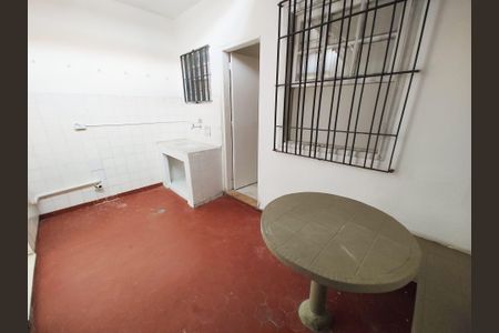 Casa à venda com 235m², 3 quartos e 2 vagas