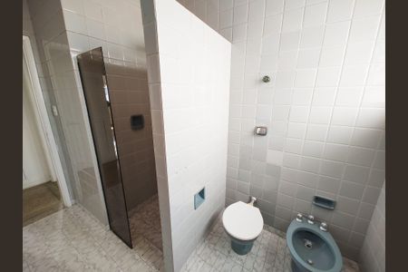 Casa à venda com 235m², 3 quartos e 2 vagas