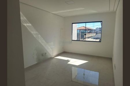 Casa à venda com 140m², 3 quartos e 4 vagas