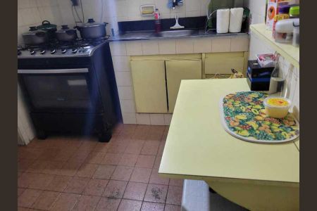 Apartamento à venda com 57m², 1 quarto e 1 vaga