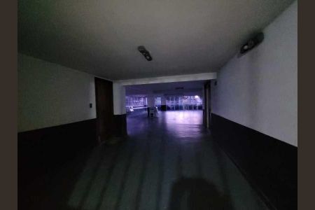 Apartamento à venda com 57m², 1 quarto e 1 vaga