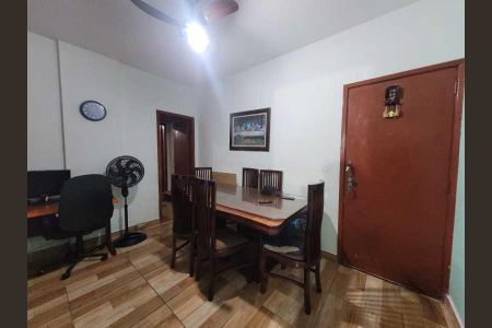 Apartamento à venda com 57m², 1 quarto e 1 vaga