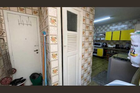 Apartamento à venda com 126m², 4 quartos e 2 vagas