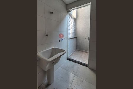 Apartamento à venda com 34m², 2 quartos e sem vaga