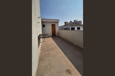 Apartamento à venda com 34m², 2 quartos e sem vaga