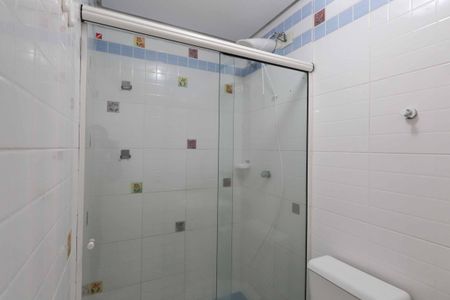 Apartamento à venda com 55m², 2 quartos e 1 vagaBanheiro social