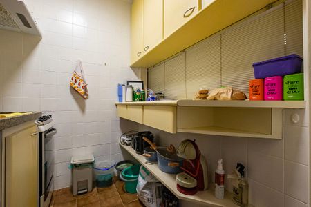 Studio à venda com 46m², 1 quarto e 1 vaga Studio à venda com 46m², 1 quarto e 1 vagaStudio