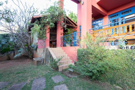 Casa à venda com 992m², 4 quartos e 6 vagasQuintal