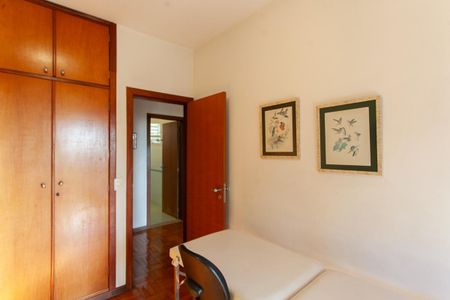 Casa à venda com 992m², 4 quartos e 6 vagasQuarto 2