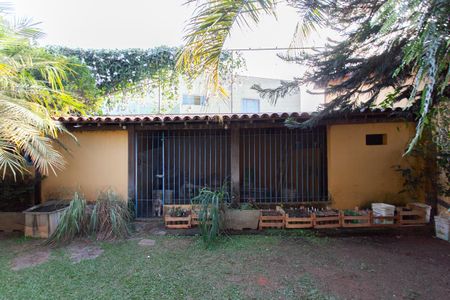 Casa à venda com 992m², 4 quartos e 6 vagasCanil