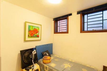 Casa à venda com 992m², 4 quartos e 6 vagasQuarto 4
