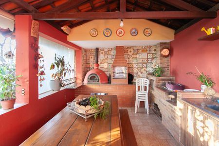 Casa à venda com 992m², 4 quartos e 6 vagasEspaço Gourmet