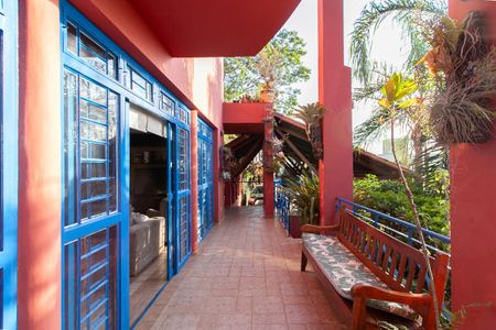 Casa à venda com 992m², 4 quartos e 6 vagasVaranda