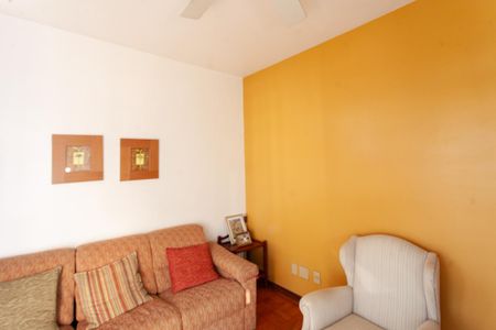 Casa à venda com 992m², 4 quartos e 6 vagasSala 2