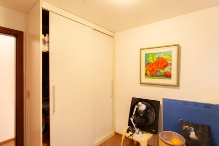 Casa à venda com 992m², 4 quartos e 6 vagasQuarto 4