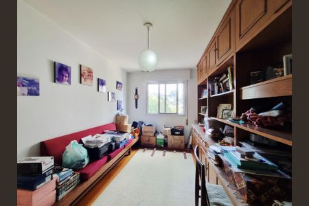 Apartamento à venda com 157m², 3 quartos e 4 vagasEscritório