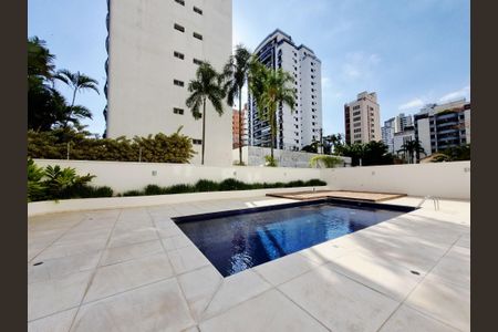 Apartamento à venda com 157m², 3 quartos e 4 vagasÁrea comum - Piscina