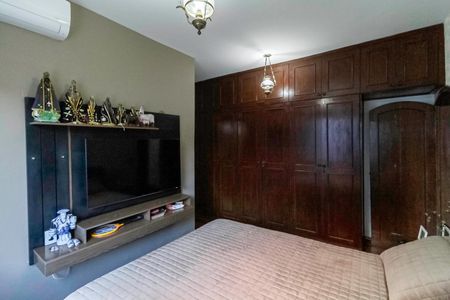 Casa à venda com 170m², 3 quartos e 6 vagasSuíte