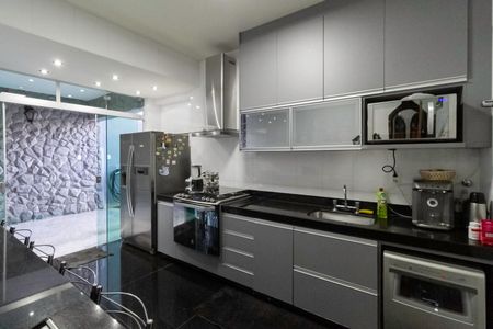 Casa à venda com 170m², 3 quartos e 6 vagasCozinha