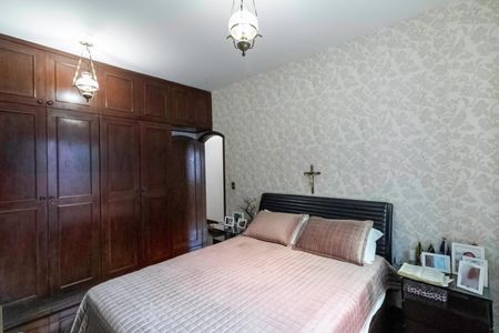 Casa à venda com 170m², 3 quartos e 6 vagasSuíte