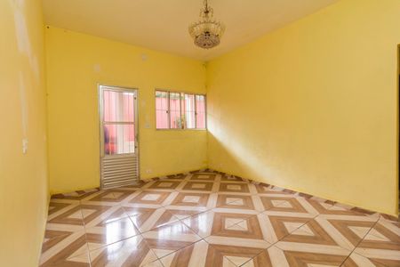 Casa à venda com 200m², 5 quartos e 1 vaga Casa à venda com 200m², 5 quartos e 1 vagaSala