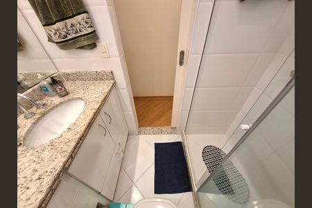 Apartamento para alugar com 65m², 2 quartos e 1 vaga Apartamento para alugar com 65m², 2 quartos e 1 vagaBanheiro