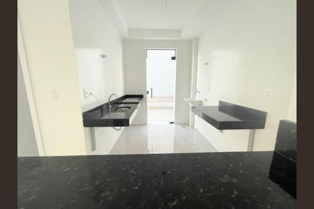 Apartamento à venda com 110m², 2 quartos e 2 vagasCozinha