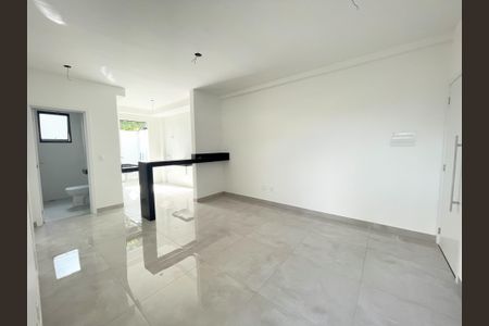 Apartamento à venda com 66m², 2 quartos e 1 vagaSala