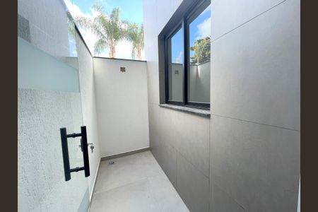 Apartamento à venda com 66m², 2 quartos e 1 vagaVaranda Sala