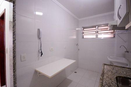 Apartamento à venda com 78m², 2 quartos e 1 vagaCozinha e Área de Serviço