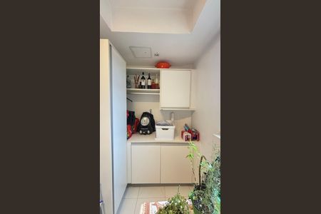 Apartamento à venda com 103m², 2 quartos e 2 vagasÁrea de Serviço