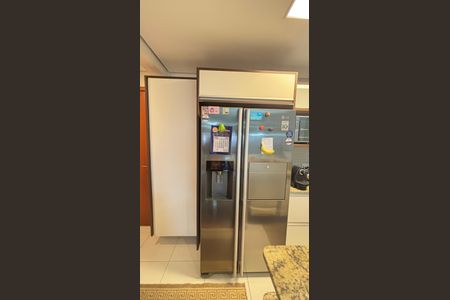 Apartamento à venda com 103m², 2 quartos e 2 vagasCozinha