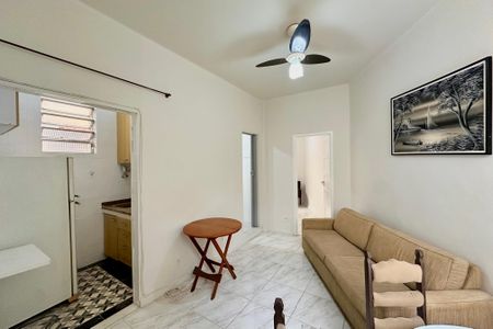 Apartamento à venda com 38m², 1 quarto e sem vaga Apartamento à venda com 38m², 1 quarto e sem vagaSala