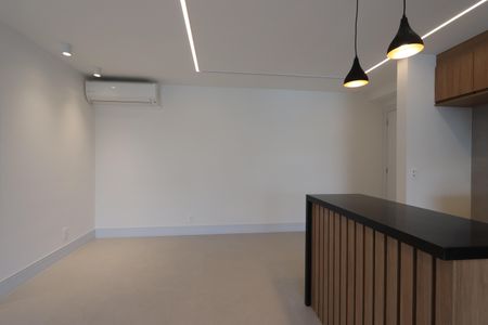 Apartamento para alugar com 76m², 2 quartos e 1 vagaSala
