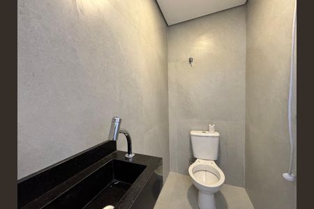 Apartamento à venda com 100m², 2 quartos e 1 vaga Apartamento à venda com 100m², 2 quartos e 1 vagaBanheiro de serviço