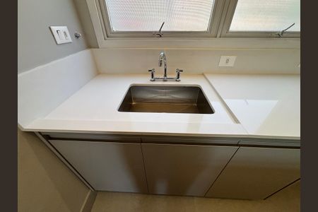 Apartamento à venda com 100m², 2 quartos e 1 vaga Apartamento à venda com 100m², 2 quartos e 1 vagaCozinha