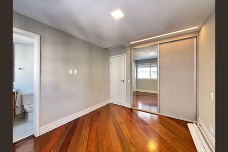 Apartamento à venda com 100m², 2 quartos e 1 vaga Apartamento à venda com 100m², 2 quartos e 1 vagaSuíte 2