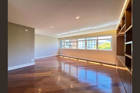 Apartamento à venda com 100m², 2 quartos e 1 vaga Apartamento à venda com 100m², 2 quartos e 1 vagaSala